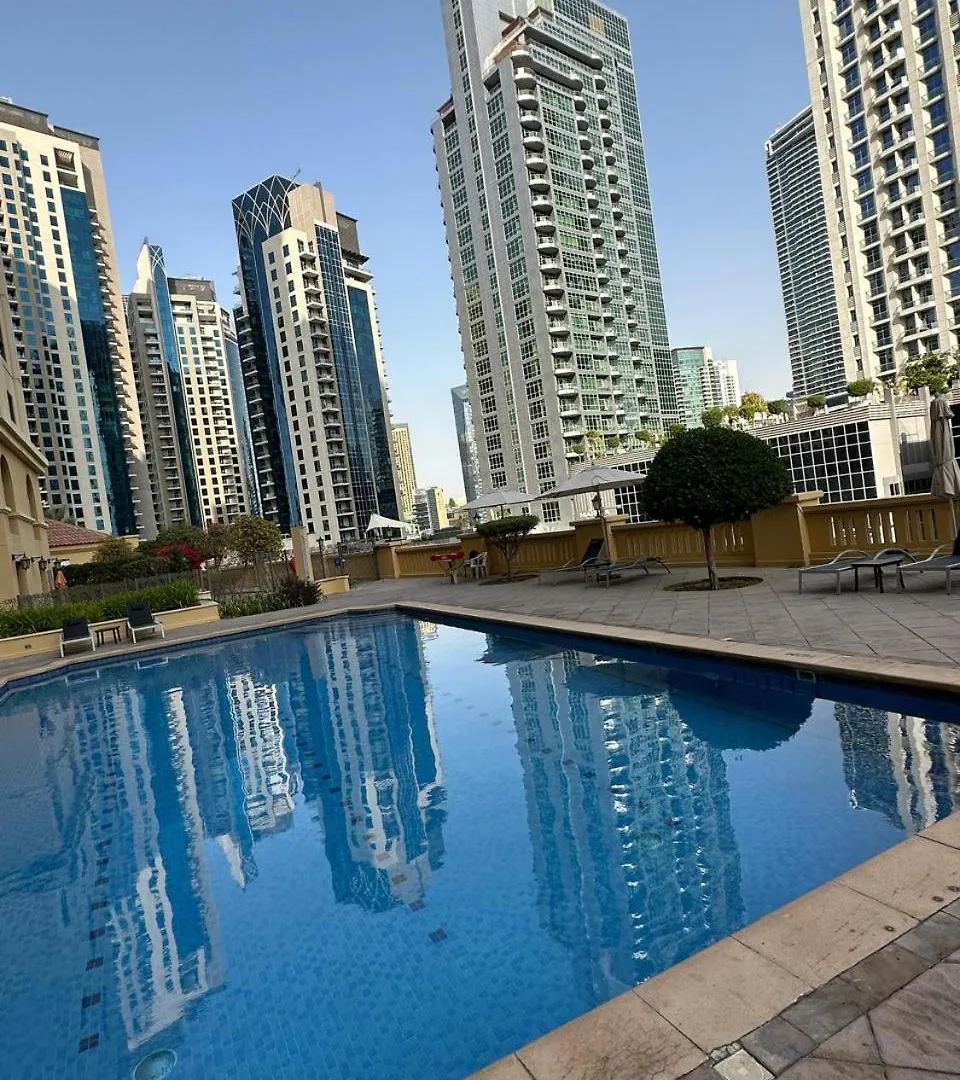 Room For Rent, African Inspired Style With Stunning Sea View In Jbr Dubai Homestay