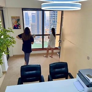 Berloga Capsule Jbr Hostel