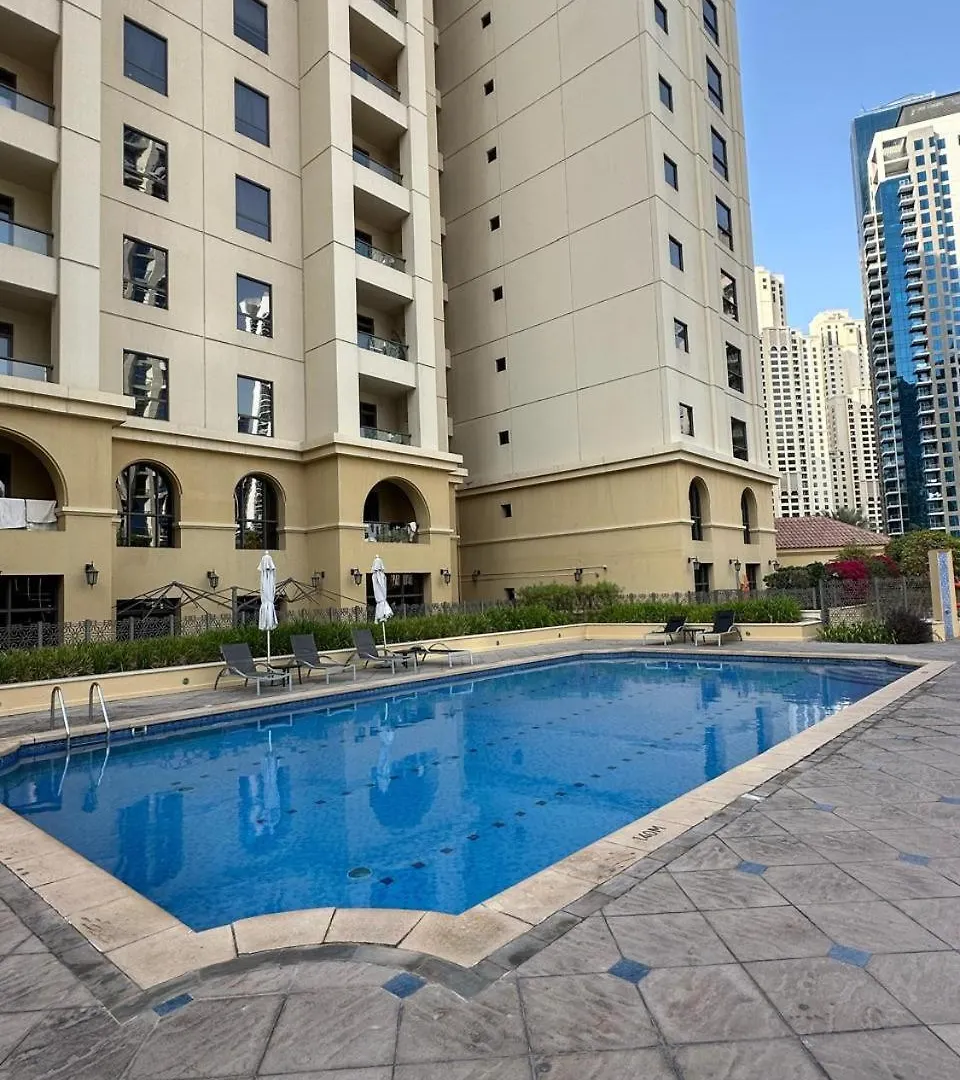 Δωμάτια σε οικογενειακή κατοικία Room For Rent, African Inspired Style With Stunning Sea View In Jbr Ντουμπάι
