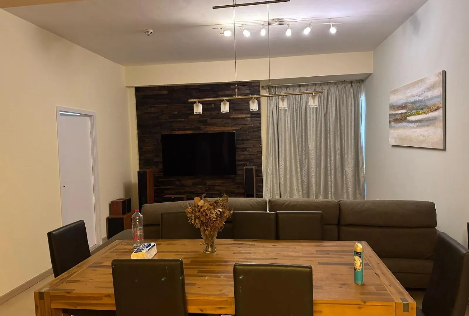 Room For Rent, African Inspired Style With Stunning Sea View In Jbr Ντουμπάι